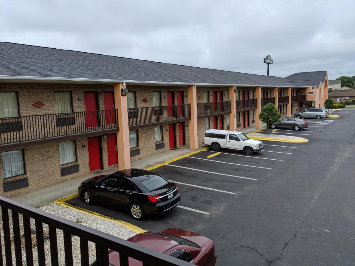Economy Inn Express Rock Hill Exteriör bild